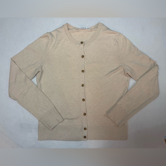 GAP Sweaters - GAP Crewneck Cardigan Long Sleeve Light Oat Heather Size S